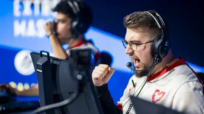 MOUZ