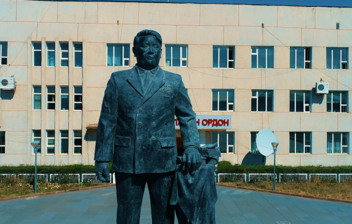 Ю.Цэдэнбалын талбайн засварт 1.2 тэрбум зарцуулжээ