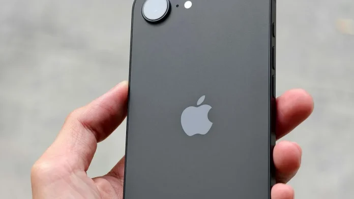 iPhone 17