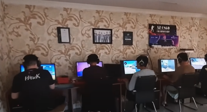 Started from the ПОДВАЛ PC