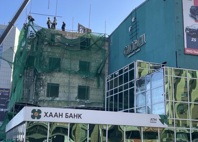 Дэлбэрэлтэд өртсөн 207 дугаар байрыг буулгах ажил 70 хувьтай үргэлжилж байна