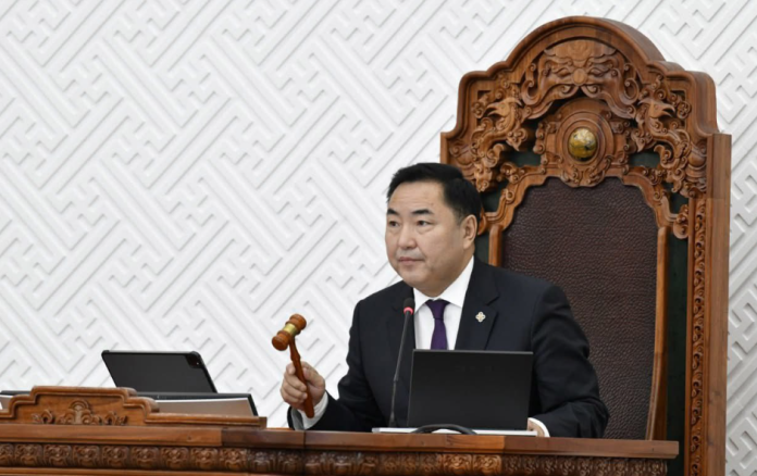 2026 оны улсын төсвийг баталж, цалин тэтгэвэр нэмэгдүүлэх шийдвэр гаргалаа