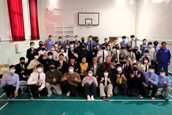 СПОРТЫН АЛДАРТАН – БИДНИЙ БАХАРХАЛ