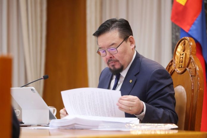 Монголоос өөр хэл дээр нэрлэгдэж буй газар зүйн нэрийг шинэчилж батлуулна