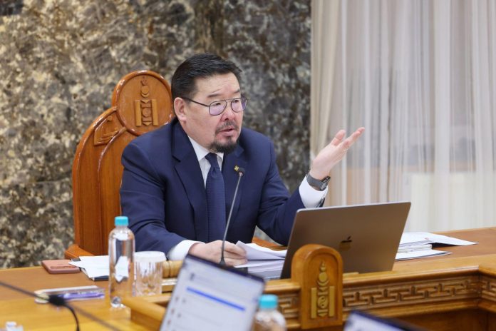 Занданшатар