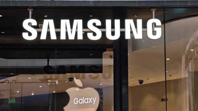 Samsung санах ойн үнэ өссөнөөр төхөөрөмжүүдийн үнэ нэмэгдэхийг сануулав