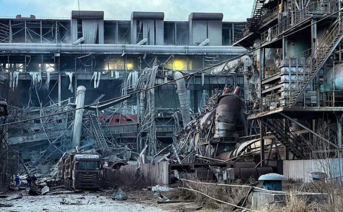 ӨМӨЗО-д үйлдвэр дэлбэрч, 84 хүн эмнэлэгт хүргэгджээ