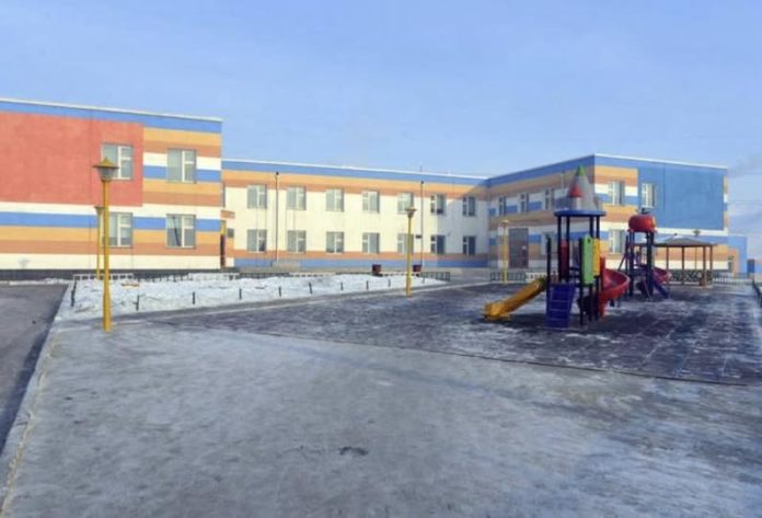 Сар шинийн өдрүүдэд сургууль, цэцэрлэгүүдийн хашааг нээж, зогсоолын хүртээмжийг нэмэгдүүлнэ