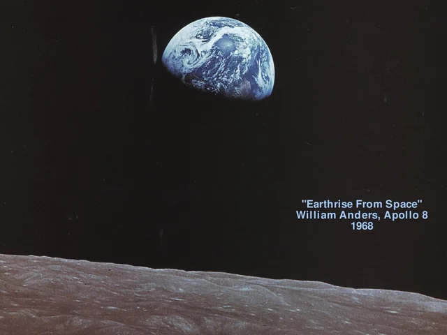 Artemis II багийнхан 1968 оны түүхэн зургийг дахин амилууллаа