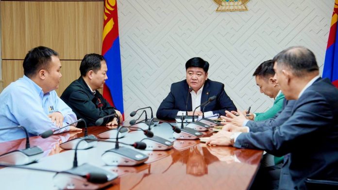 Туулын хурдны зам төслийн ажлыг үргэлжлүүлэхээр болжээ