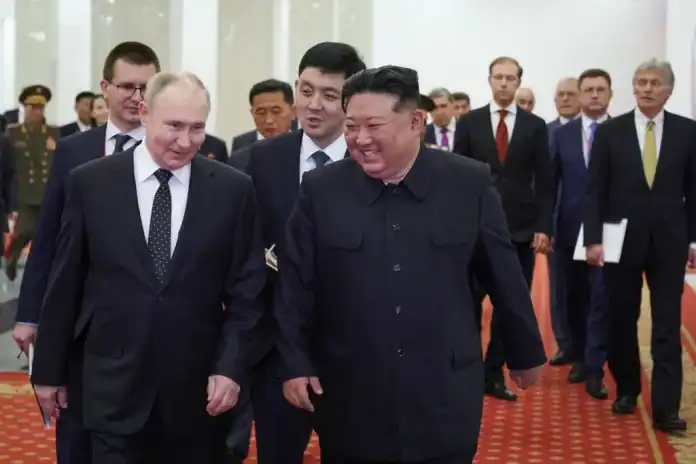 Хойд Солонгос ОХУ-д цэргийн тусламж үзүүлж $13 тэрбумын ашиг олжээ