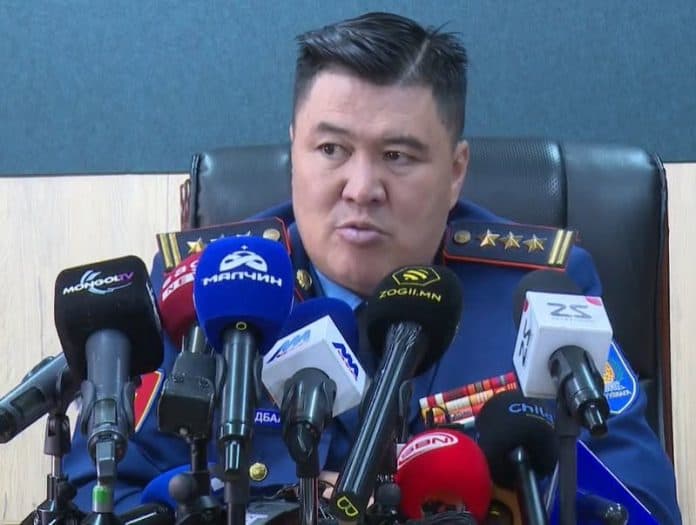 Д.Хадбаатар