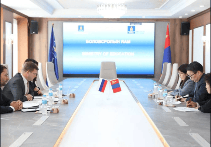 Монгол, Оросын боловсролын салбарын хамтын ажиллагааг өргөжүүлэхээр ярилцлаа