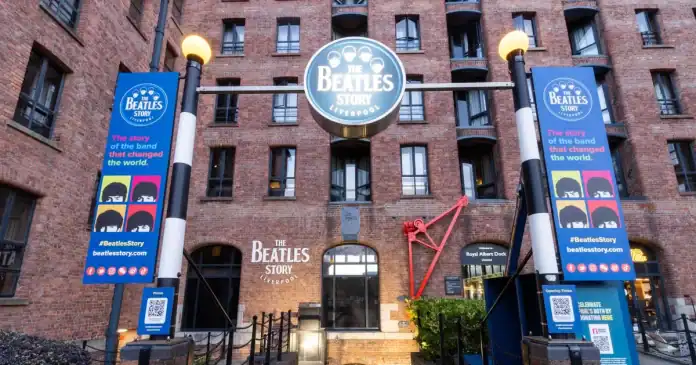 The Beatles на Сэвил-Роу